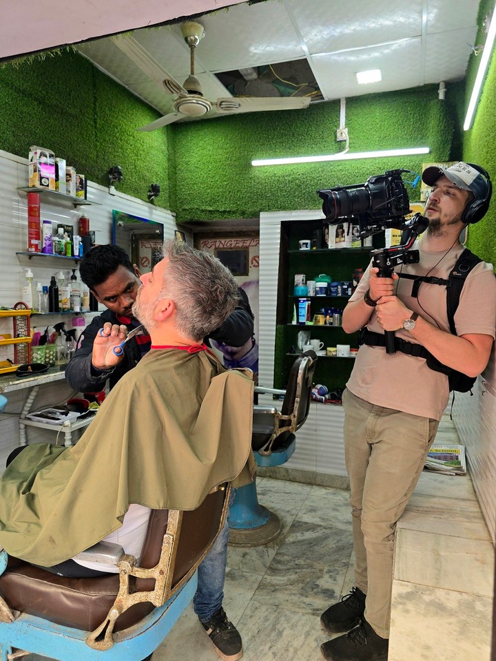 DVE TVARE INDIE - Martin Navrátil